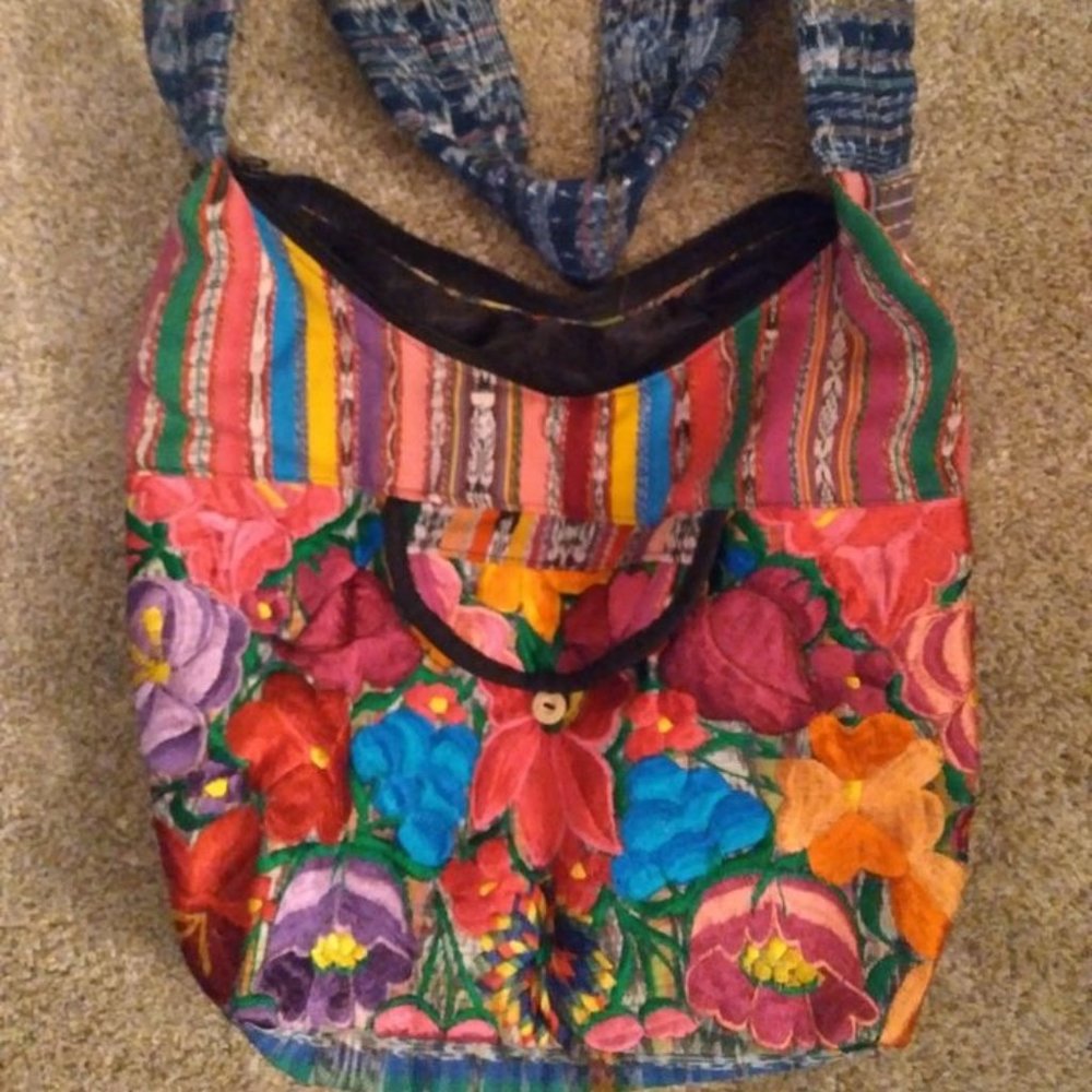 Colorful Shoulder Bag from Guatemala